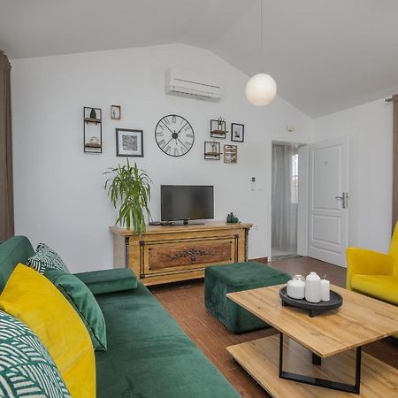 Apartment Marina Malinska Zewnętrze zdjęcie