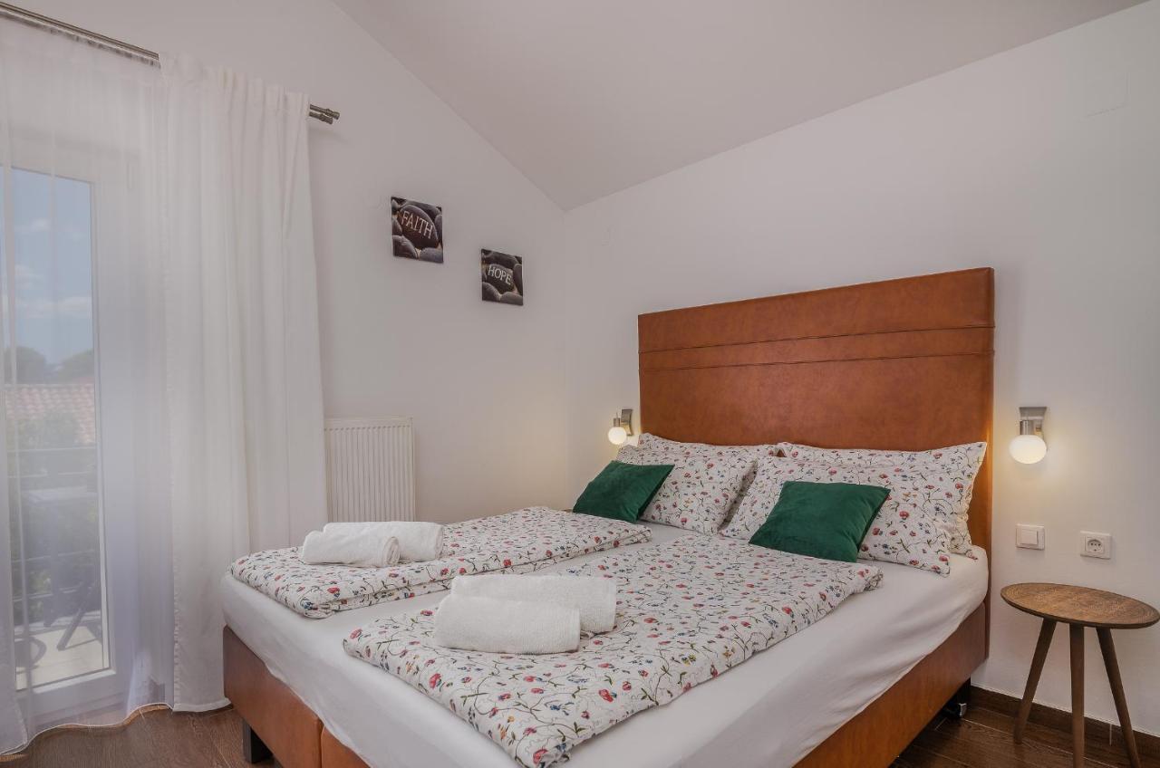 Apartment Marina Malinska Zewnętrze zdjęcie